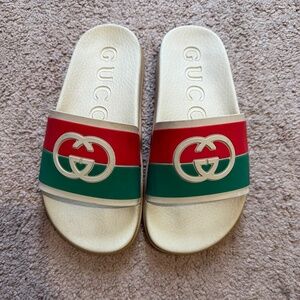 Gucci Pool slides